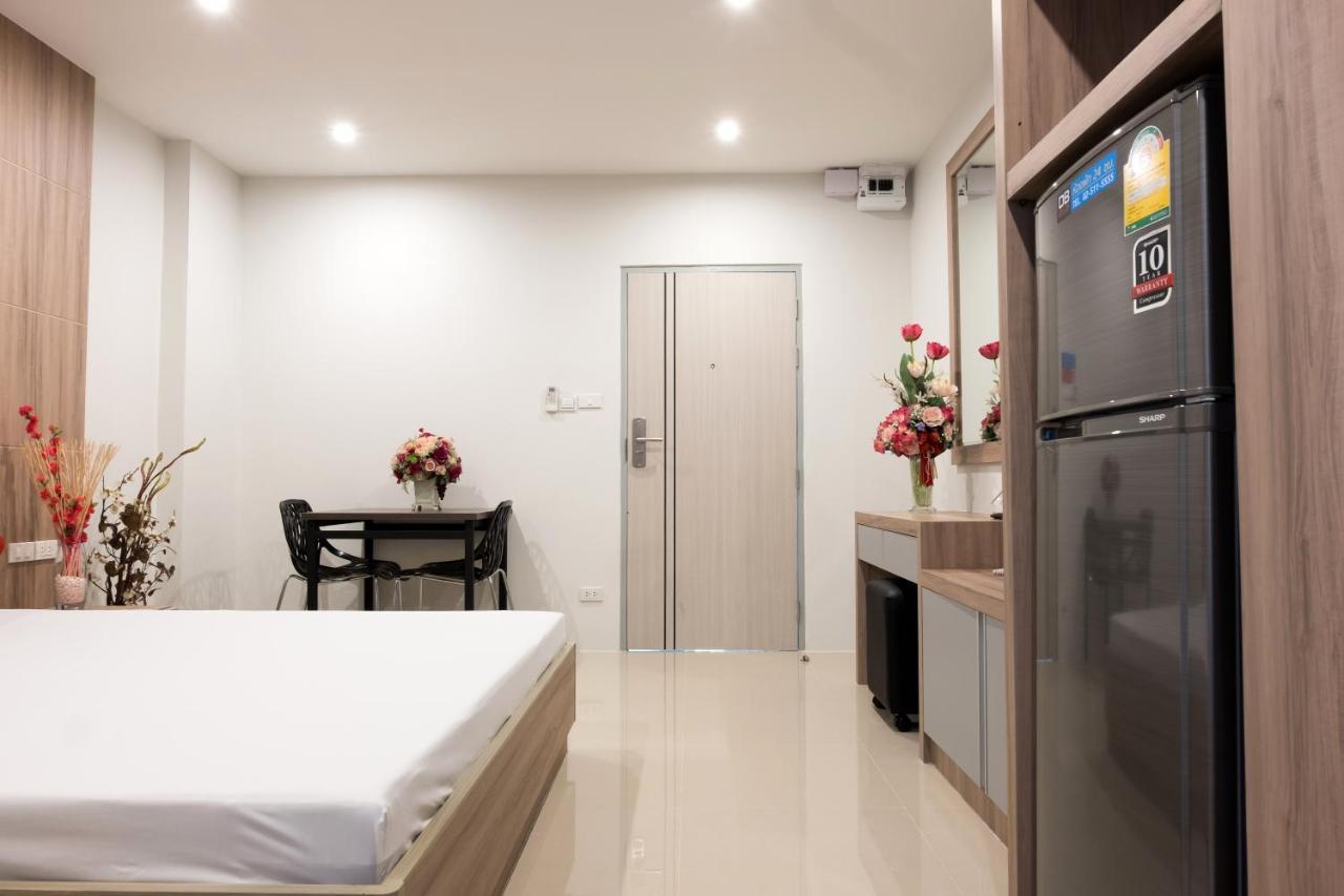 DB Plus 5 Bangkok Exterior foto